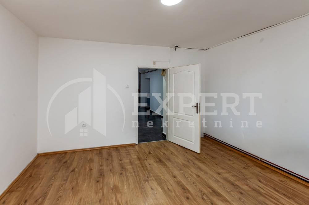 Slika 9 - Jovana Ristića, Trosoban stan na prodaju, 73m2, 143.000€