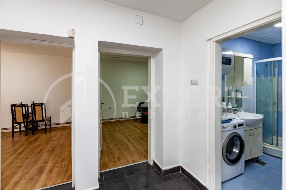 Slika 10 - Jovana Ristića, Trosoban stan na prodaju, 73m2, 143.000€