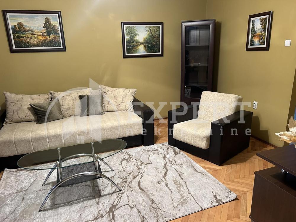 Glavna slika -Generala Milojka Lešjanina, Trosoban stan na prodaju, 78m2, 161.000€