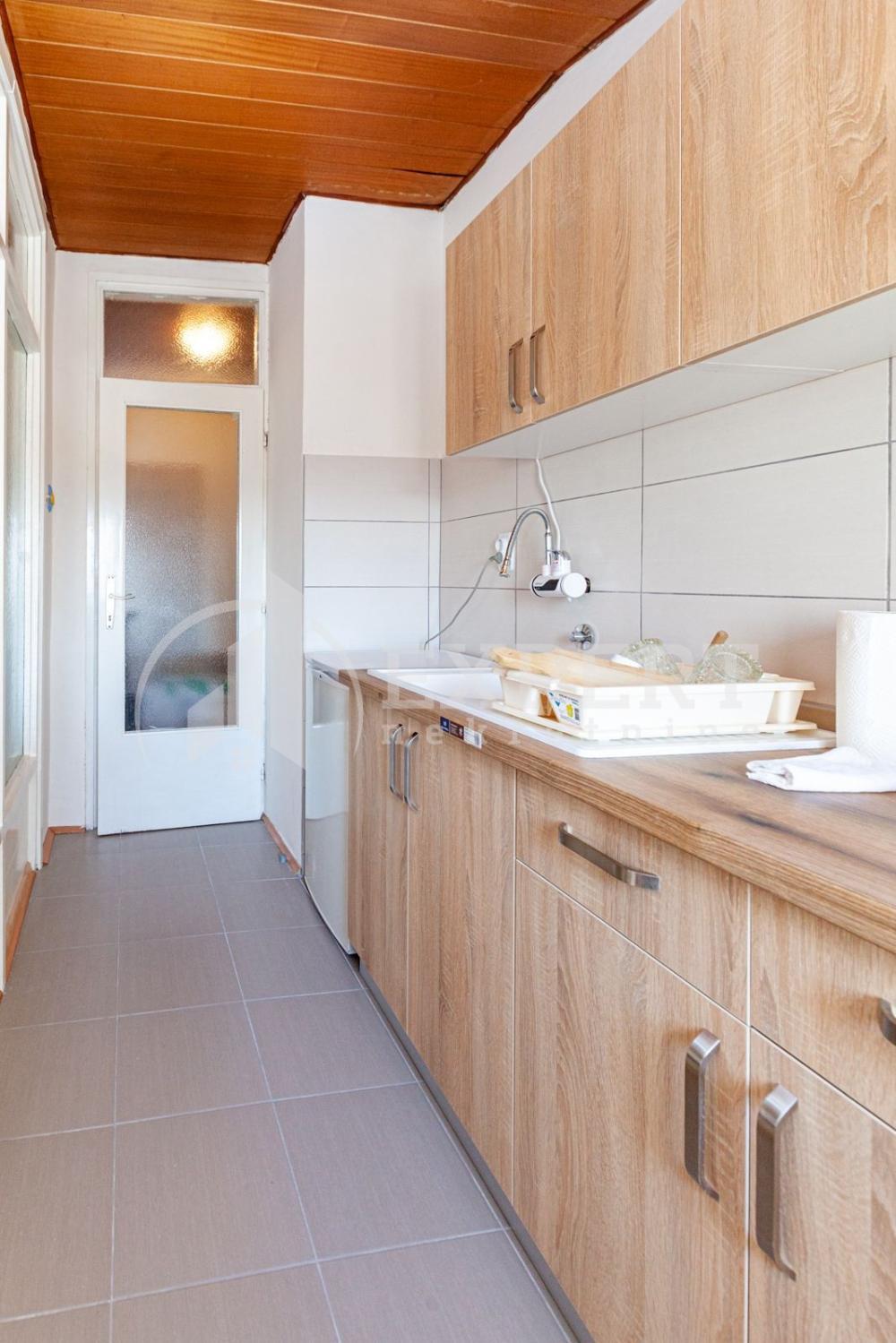 Glavna slika -Uroša Predića, Jednoiposoban stan za izdavanje, 39m2, 280€