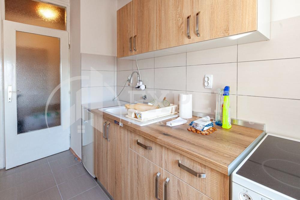 Slika 1 - Uroša Predića, Jednoiposoban stan za izdavanje, 39m2, 280€