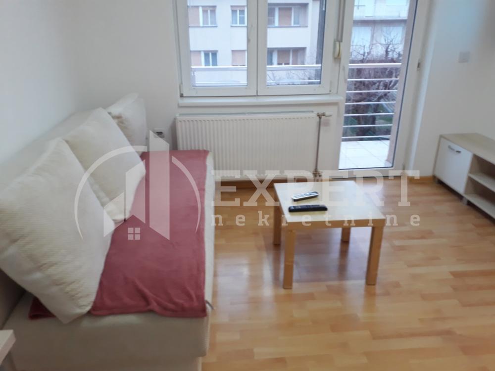 Slika 2 - 2. srpskog ustanka, Jednoiposoban stan za izdavanje, 41m2, 330€