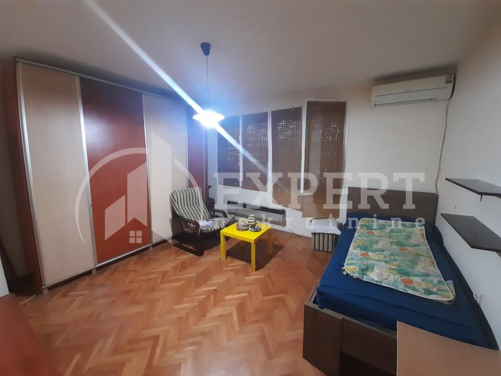 Slika 11 - Strahinjića Bana, Jednoiposoban stan za izdavanje, 45m2, 350€