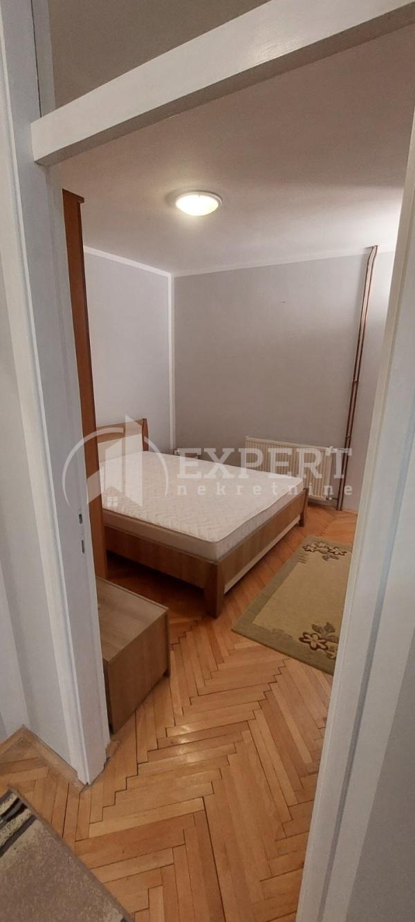 Slika 8 - 7. jula, Jednoiposoban stan za izdavanje, 49m2, 300€