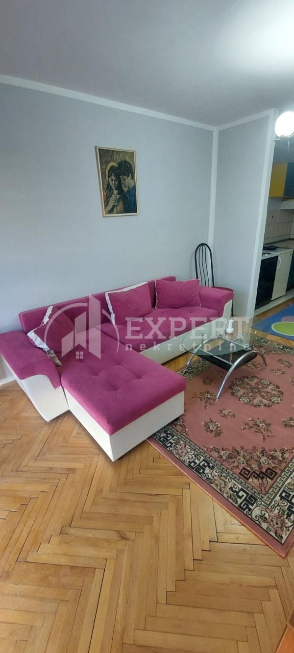 Glavna slika -7. jula, Jednoiposoban stan za izdavanje, 49m2, 300€