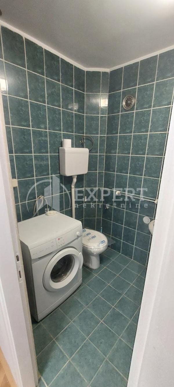 Slika 11 - 7. jula, Jednoiposoban stan za izdavanje, 49m2, 300€