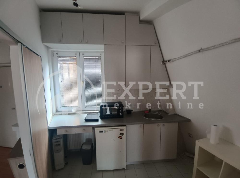 Slika 5 - Josifa Pančića, Jednoiposoban stan za izdavanje, 43m2, 350€