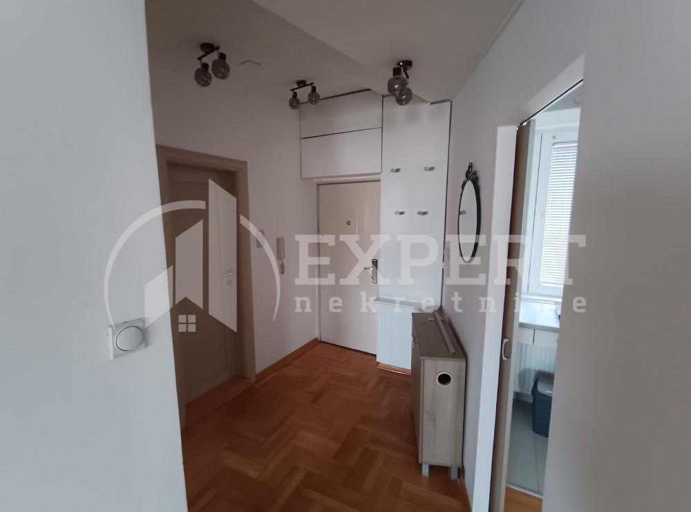 Slika 11 - Josifa Pančića, Jednoiposoban stan za izdavanje, 43m2, 350€