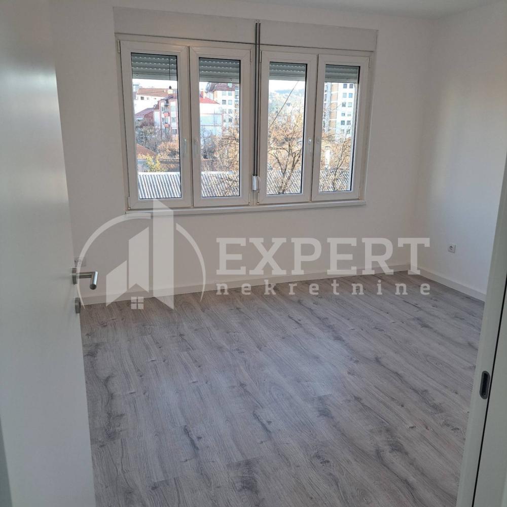 Glavna slika -Nikole Pašića, Dvoiposoban stan za izdavanje, 62m2, 450€