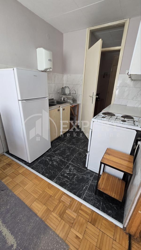 Slika 4 - Bulevar Nemanjića, Dvosoban stan za izdavanje, 52m2, 380€
