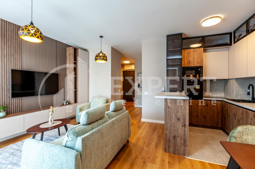 Slika 1 - Stevana Sremca, Jednoiposoban stan za izdavanje, 51m2, 600€