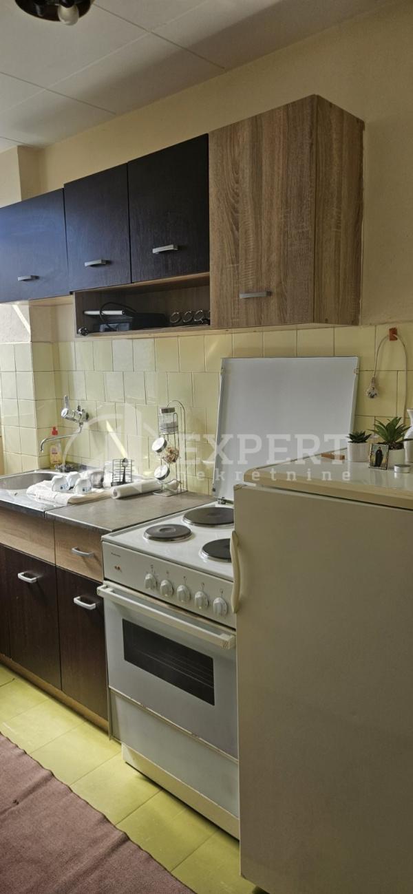 Slika 6 - Bulevar Nemanjića, Jednoiposoban stan za izdavanje, 43m2, 300€