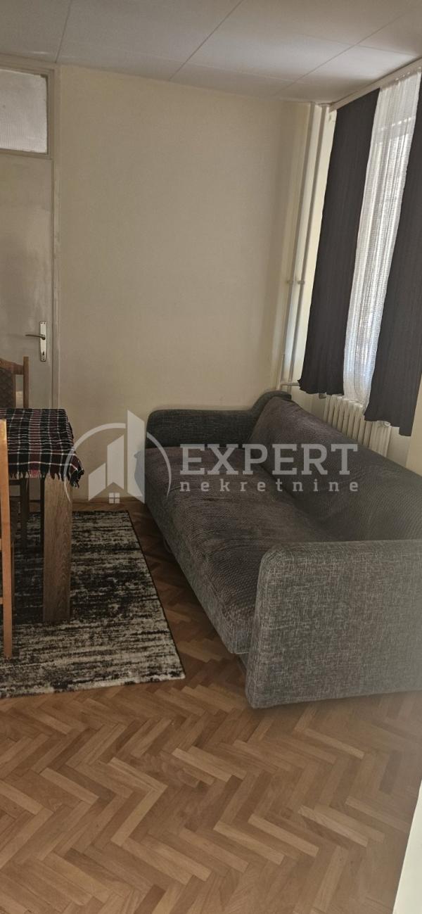 Slika 9 - Bulevar Nemanjića, Jednoiposoban stan za izdavanje, 43m2, 300€