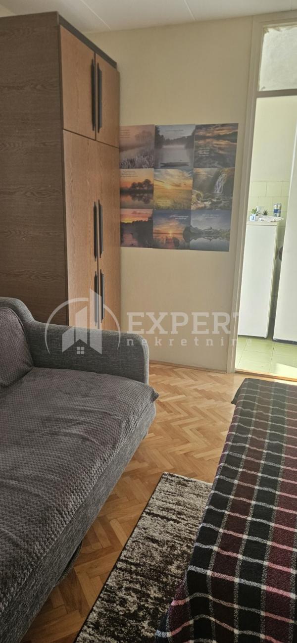 Slika 7 - Bulevar Nemanjića, Jednoiposoban stan za izdavanje, 43m2, 300€