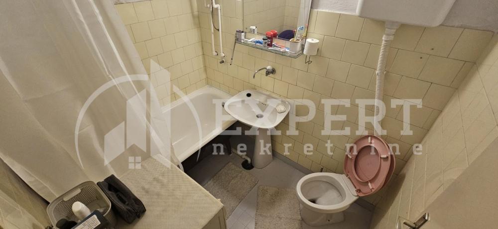 Slika 11 - Bulevar Nemanjića, Jednoiposoban stan za izdavanje, 43m2, 300€