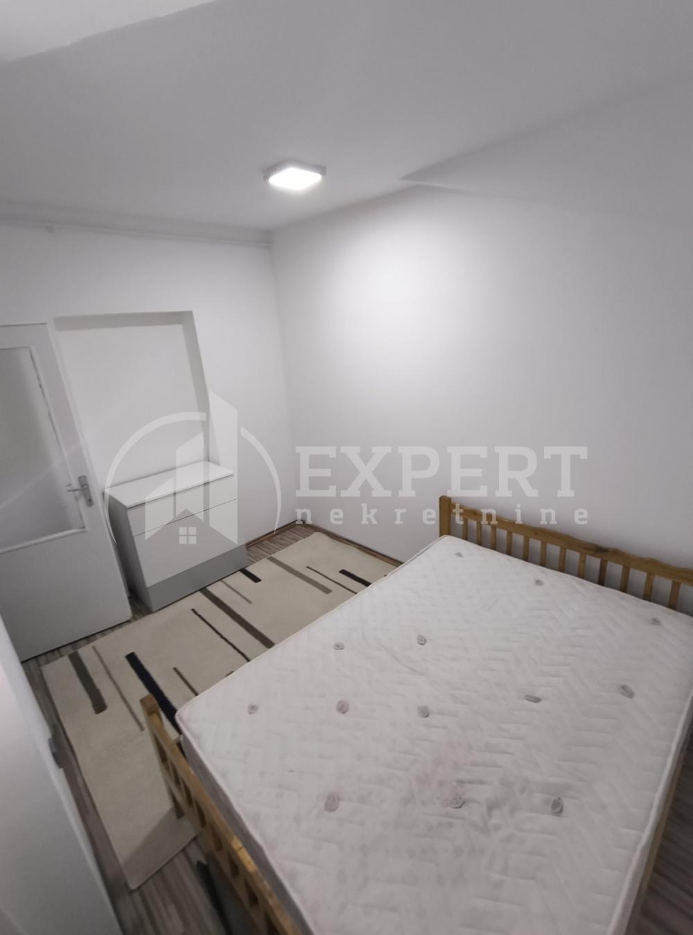 Slika 5 - Cara Dušana, Dvosoban stan za izdavanje, 45m2, 400€