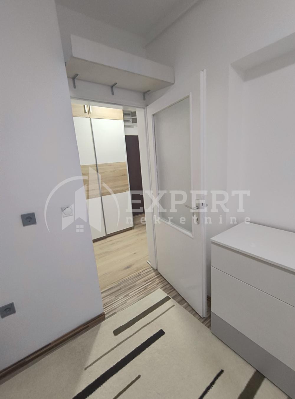 Slika 6 - Cara Dušana, Dvosoban stan za izdavanje, 45m2, 400€