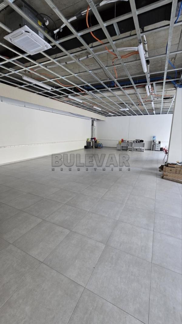 Glavna slika -Blagoja Parovića,  Lokal za izdavanje, 207m2, 3.700€