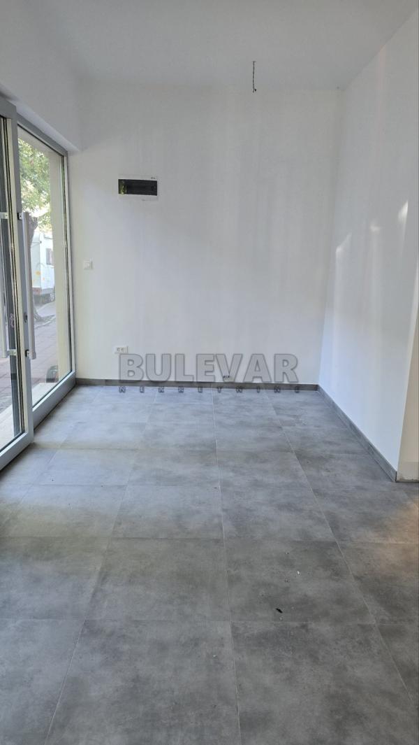 Slika 1 - Lole Ribara,  Lokal za izdavanje, 40m2, 500€