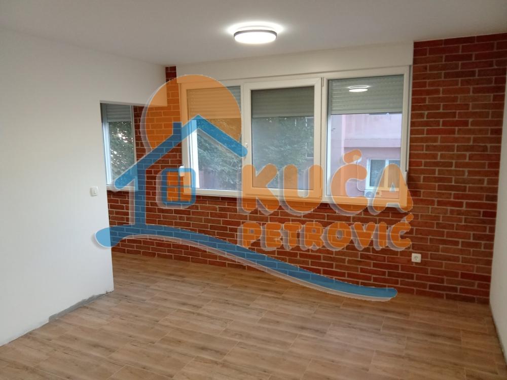 Slika 1 - Rudnička, Dvosoban stan za izdavanje, 57m2, 400€