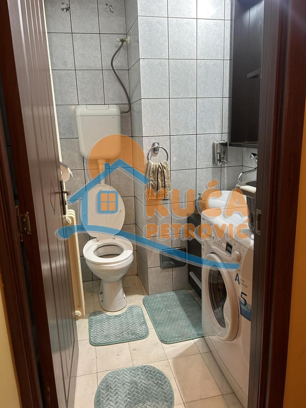 Slika 11 - Generala Milojka Lešjanina, Trosoban stan na prodaju, 78m2, 161.000€