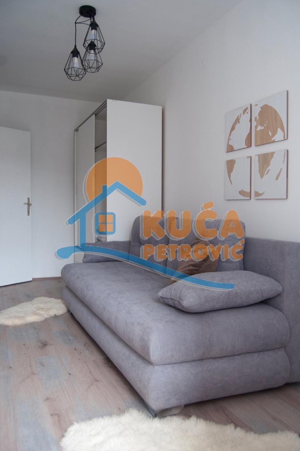 Glavna slika -Bulevar dr Zorana, Jednoiposoban stan za izdavanje, 46m2, 370€