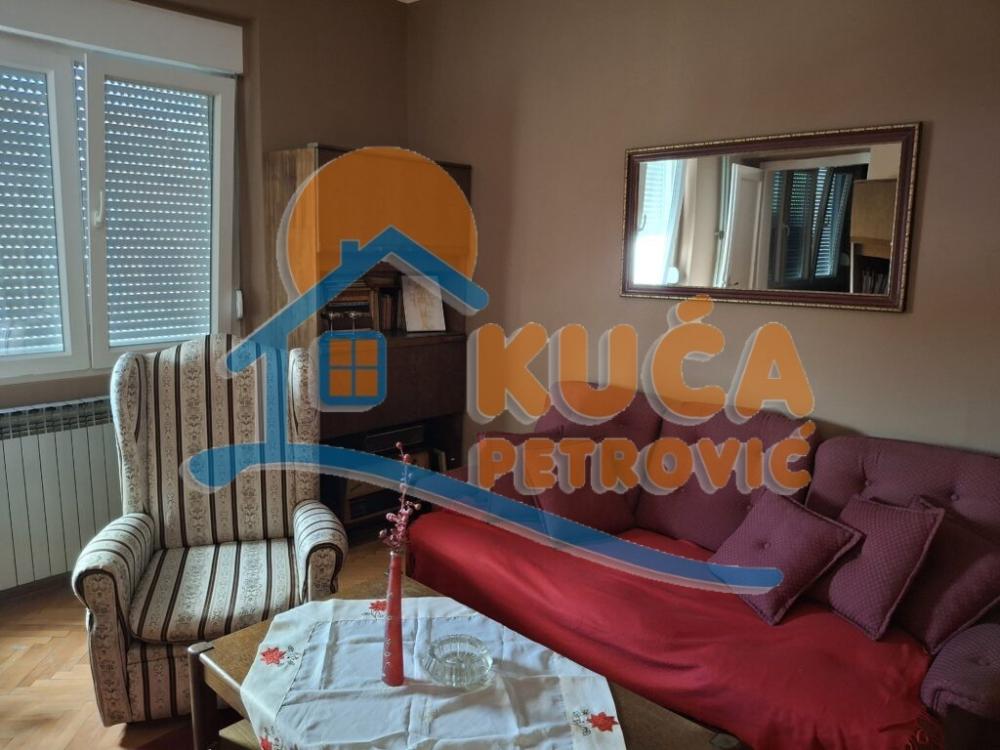 Slika 1 - Bulevar dr Zorana, Četvorosoban stan za izdavanje, 90m2, 500€