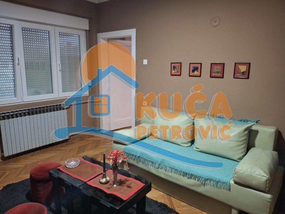 Slika 7 - Bulevar dr Zorana, Četvorosoban stan za izdavanje, 90m2, 500€