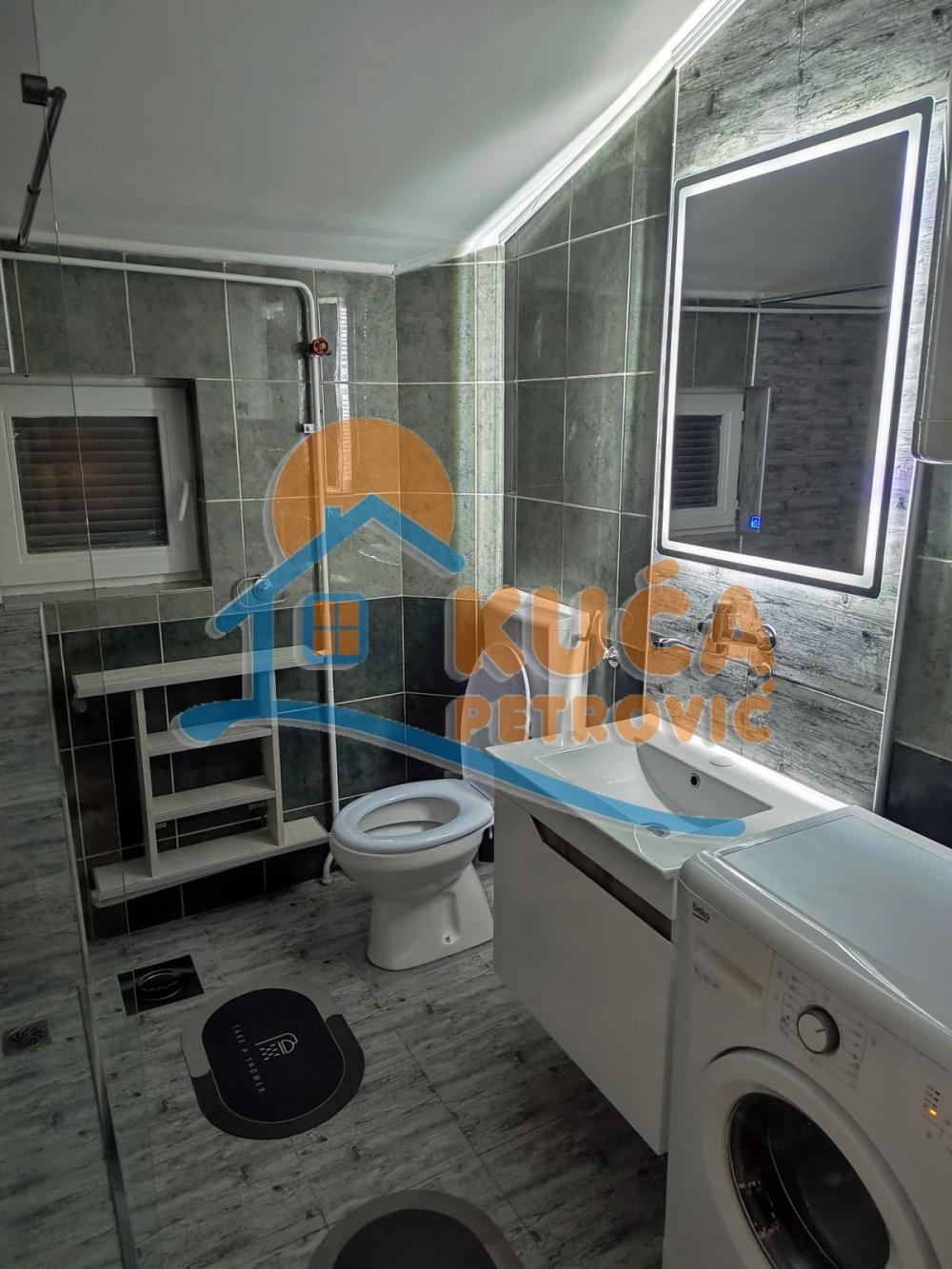 Slika 9 - Cara Dušana, Dvosoban stan za izdavanje, 45m2, 400€