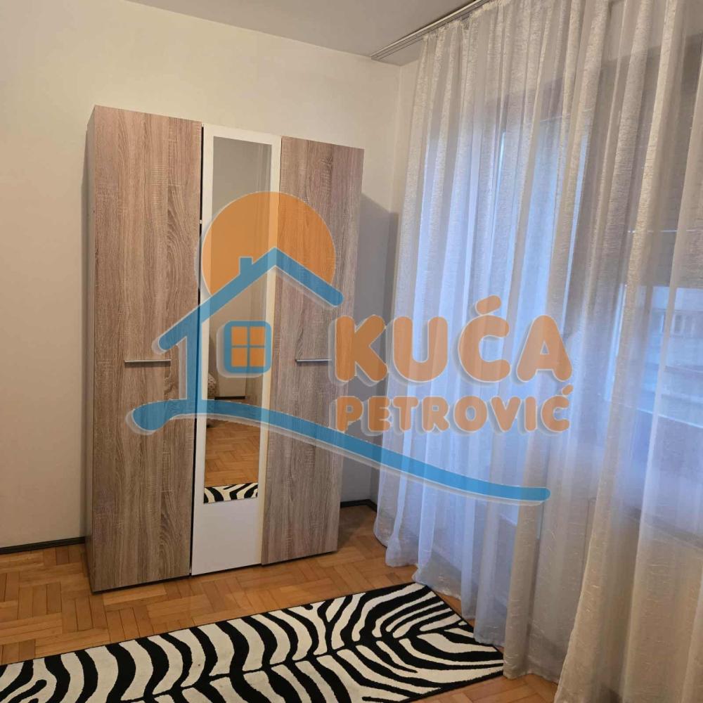 Slika 8 - Dr Petra Vučinića, Jednoiposoban stan za izdavanje, 40m2, 350€