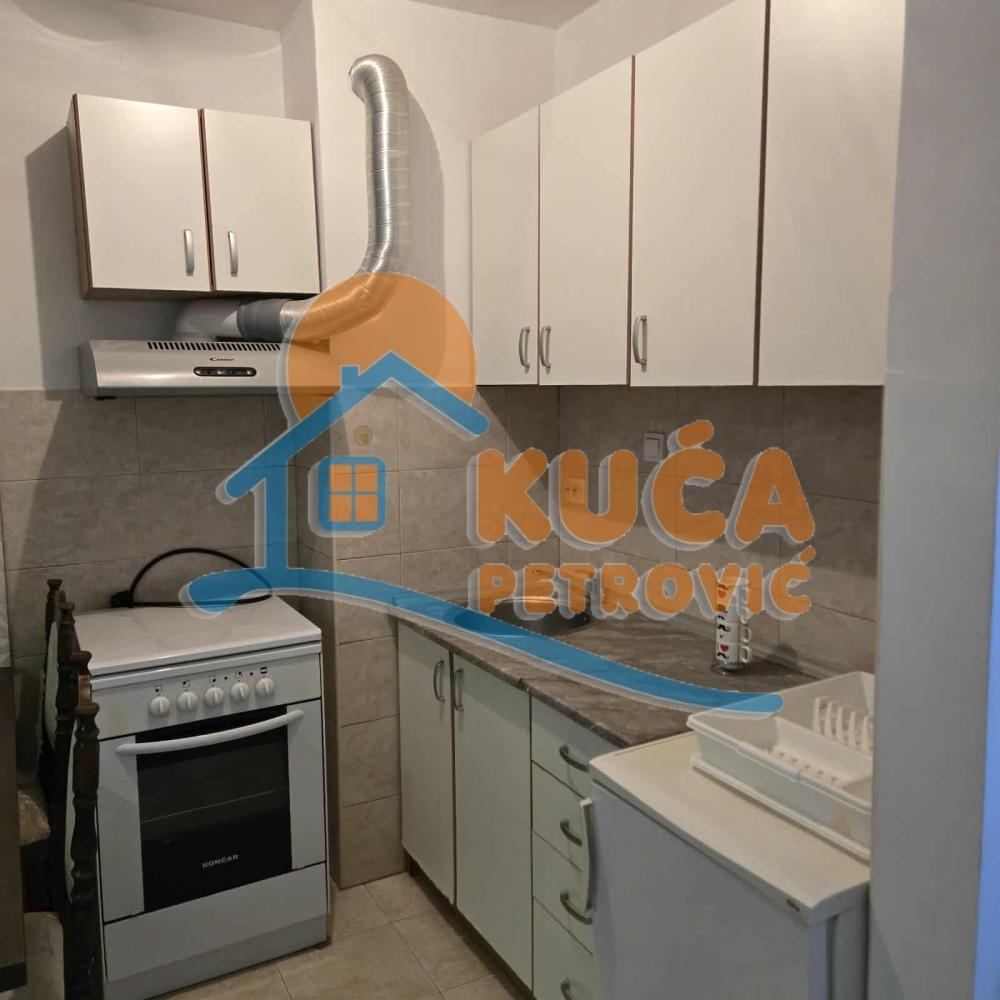 Slika 3 - Dr Petra Vučinića, Jednoiposoban stan za izdavanje, 40m2, 350€