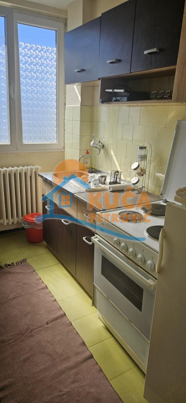 Slika 5 - Bulevar Nemanjića, Jednoiposoban stan za izdavanje, 43m2, 300€