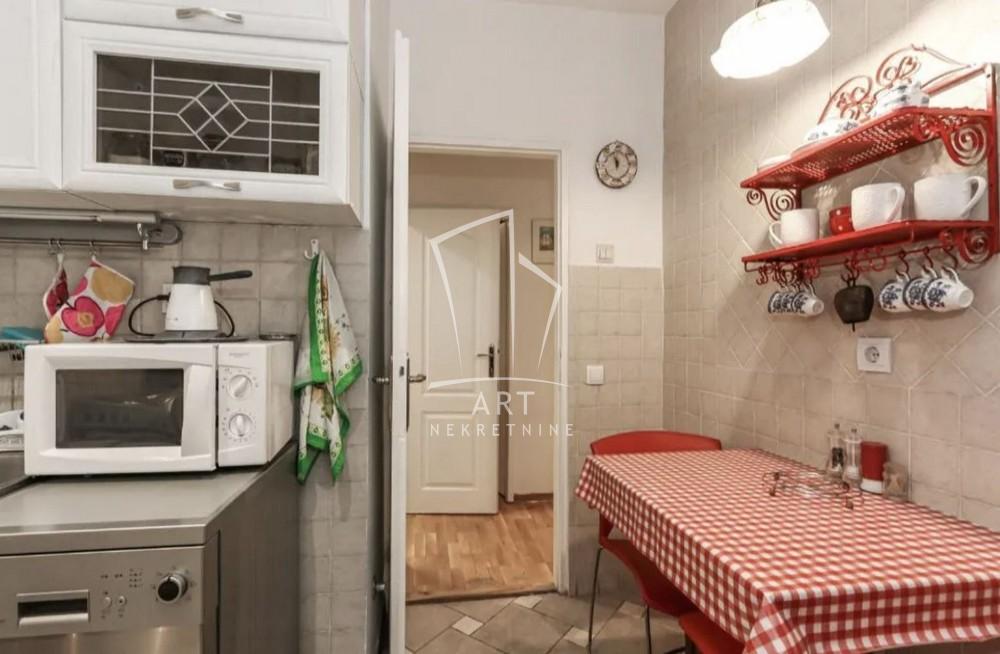 Slika 9 - Brane Crnčevića, Dvoiposoban stan na prodaju, 60m2, 270.000€