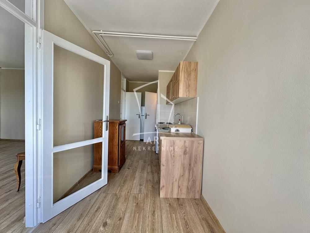 Slika 4 - Poručnika Spasića i Mašere, Dvosoban stan za izdavanje, 50m2, 490€