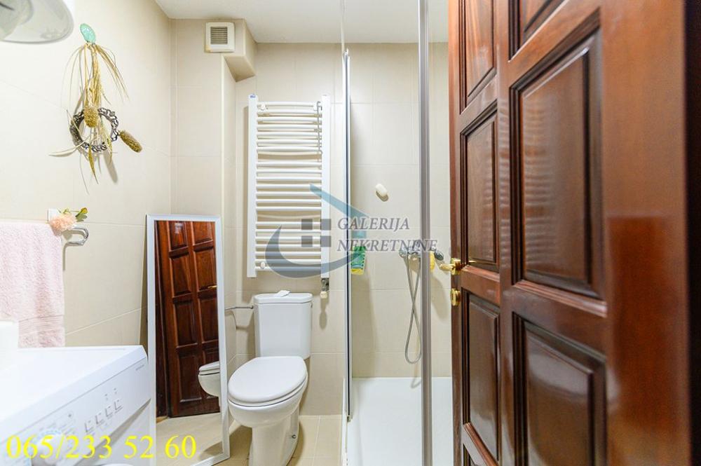 Slika 8 - Sazonova, Dvoiposoban stan na prodaju, 61m2, 240.000€