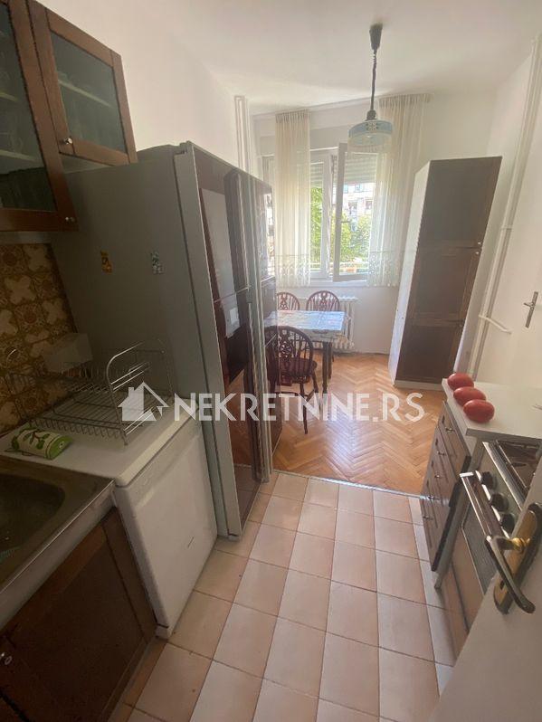 Slika 2 - Bulevar despota Stefana, Dvosoban stan za izdavanje, 54m2, 560€