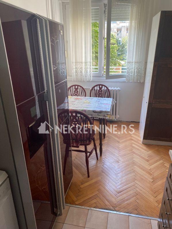 Slika 3 - Bulevar despota Stefana, Dvosoban stan za izdavanje, 54m2, 560€