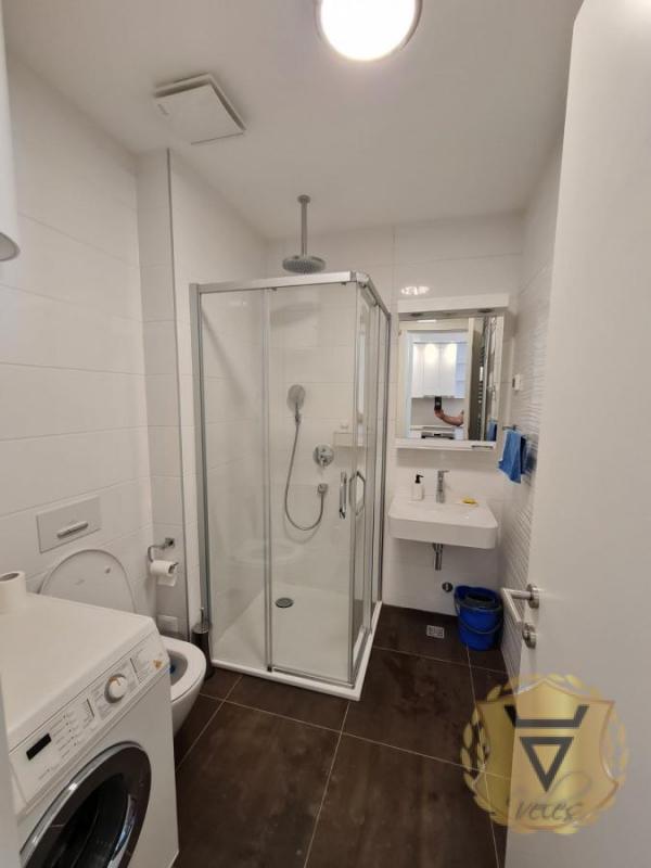 Slika 8 - Jednoiposoban stan za izdavanje, 36m2, 800€