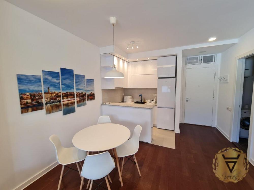 Slika 2 - Jednoiposoban stan za izdavanje, 36m2, 800€