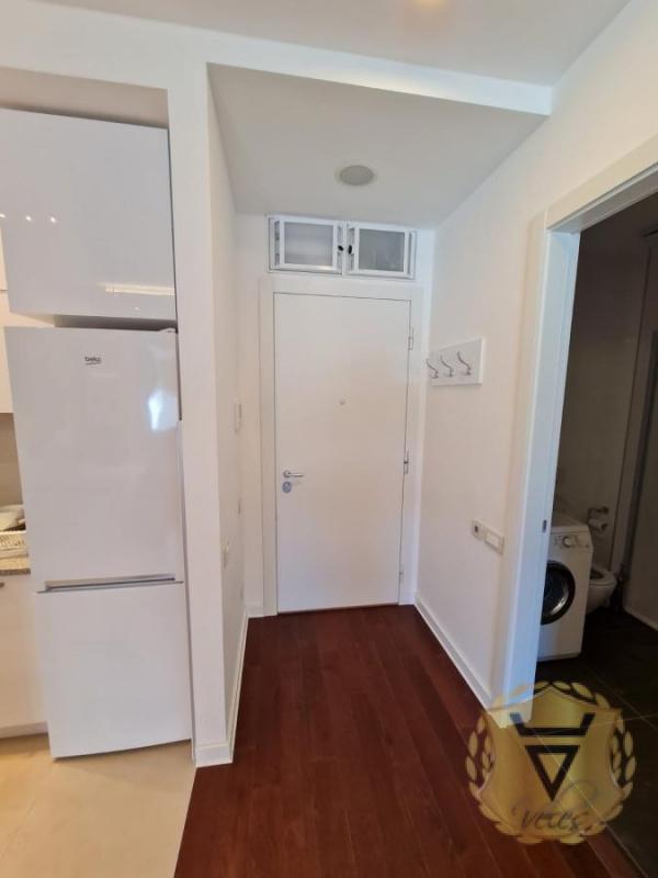 Slika 7 - Jednoiposoban stan za izdavanje, 36m2, 800€