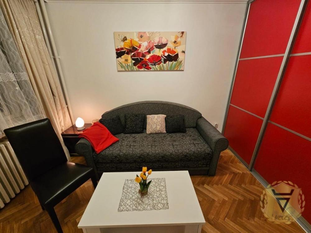 Slika 10 - Trosoban stan za izdavanje, 85m2, 1.000€