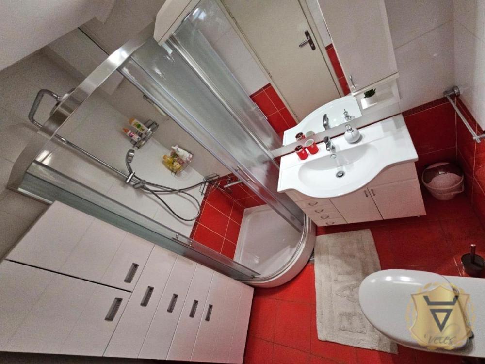 Slika 11 - Trosoban stan za izdavanje, 85m2, 1.000€