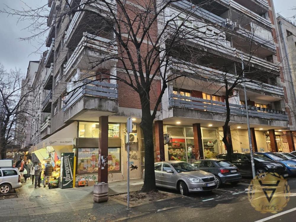 Slika 1 - Trosoban stan za izdavanje, 85m2, 1.000€