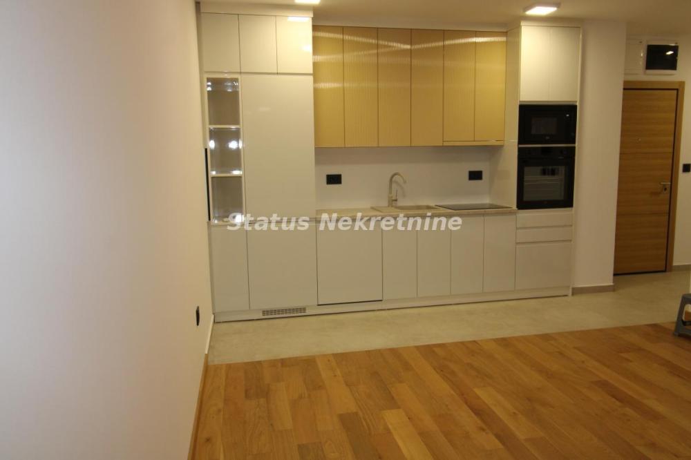 Slika 7 - Trosoban stan za izdavanje, 60m2, 800€