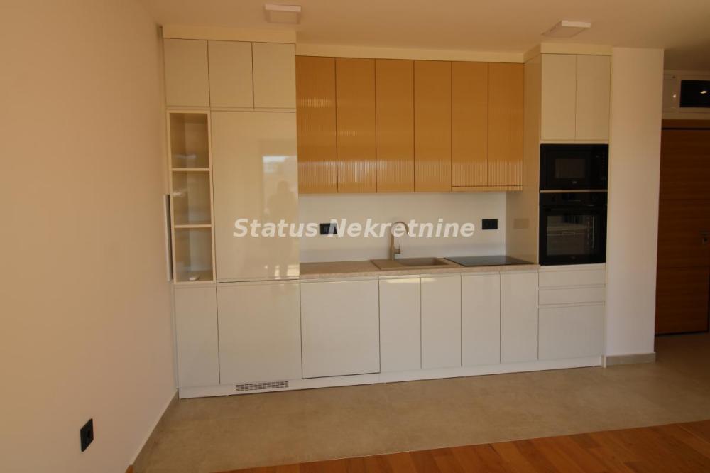 Slika 8 - Trosoban stan za izdavanje, 60m2, 800€