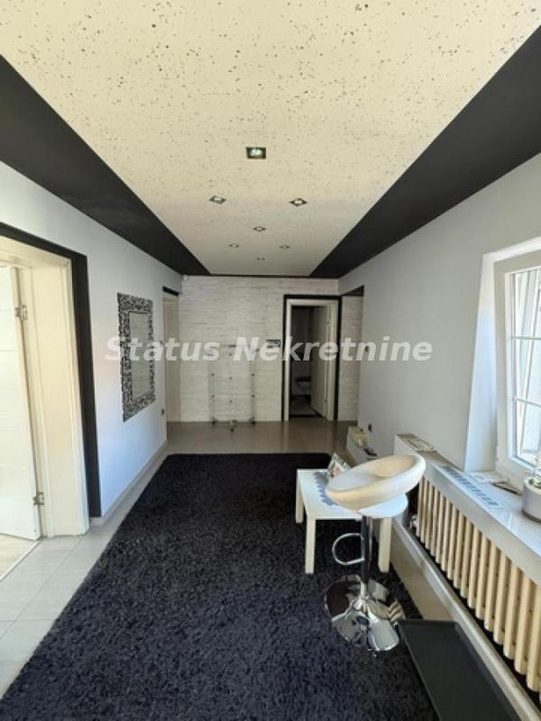 Slika 3 -  Kuća za izdavanje, 130m2, 1.200€