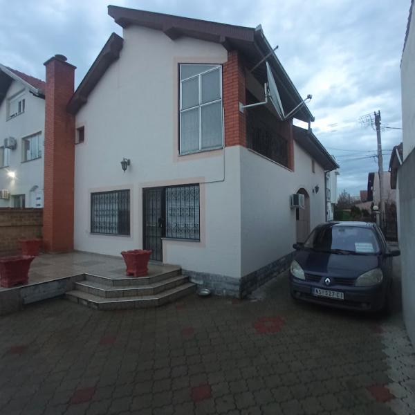 Slika 1 - jesenjinova 3,  Kuća na prodaju, 236m2, 265.000€