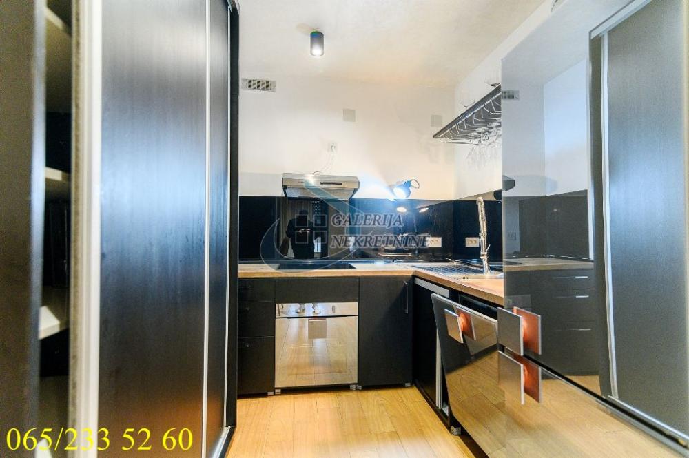 Slika 5 - Svetozara Gligorića, Troiposoban stan na prodaju, 97m2, 510.000€