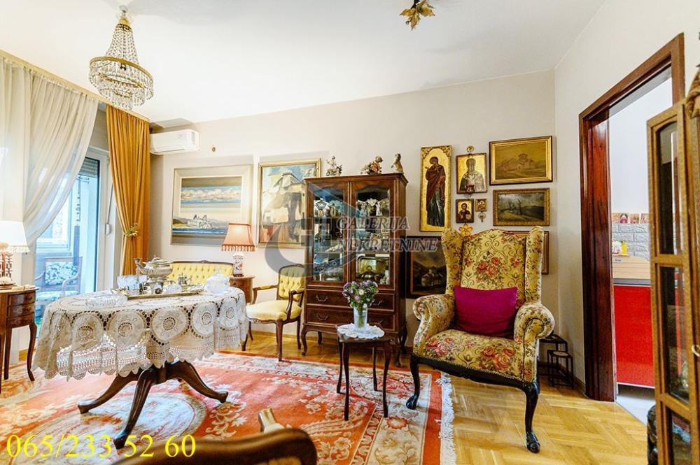 Glavna slika -Sazonova, Dvoiposoban stan na prodaju, 61m2, 240.000€