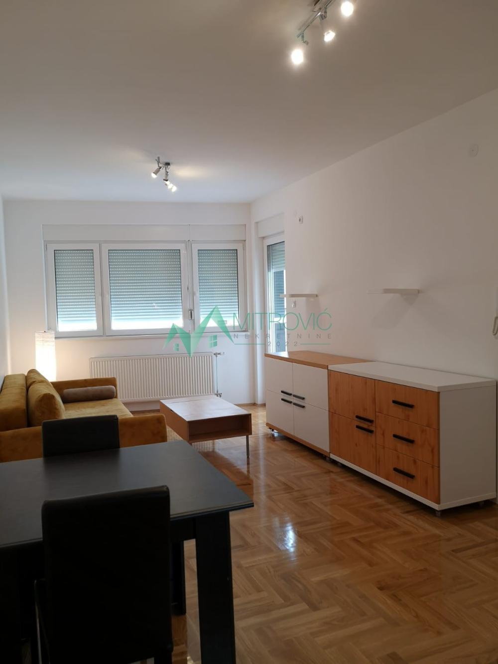 Glavna slika -Jednoiposoban stan na prodaju, 42m2, 132.800€